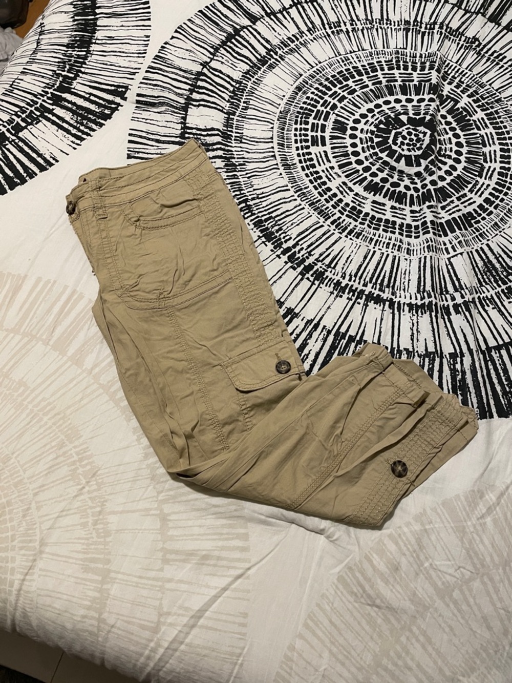 Junior’s Tan Capri Pants - Lightweight Utility Style